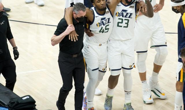 b体育入口-米切尔缺席季后赛首战 主帅期待爵士核心尽快复出